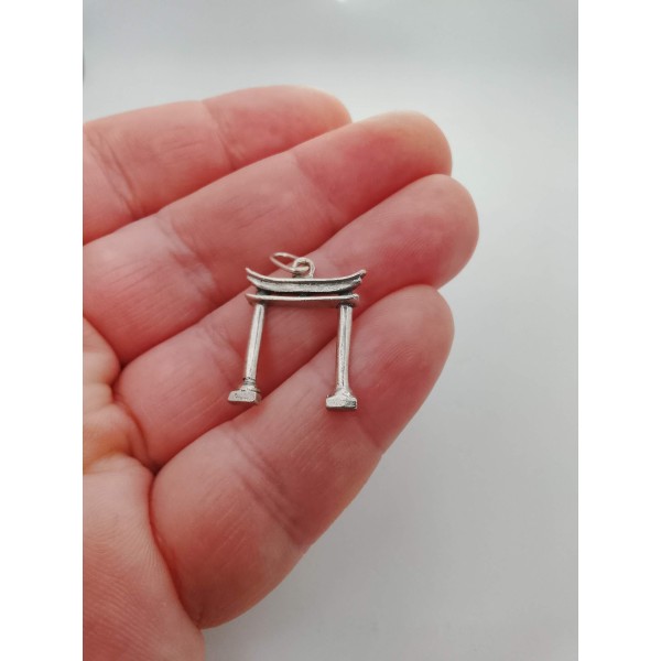 Pendentif japonais Torii