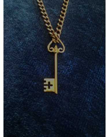 pendentif clef de st pierre en or 1