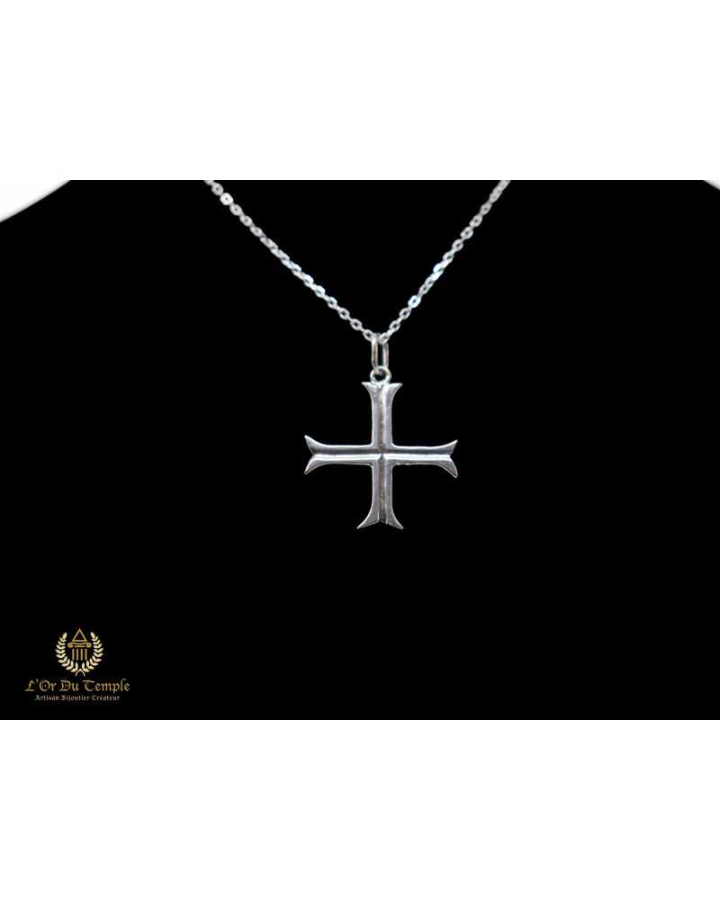 Pendentif croix templière en argent